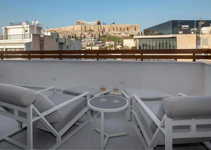 Acropolis Golden Suites By Ghh